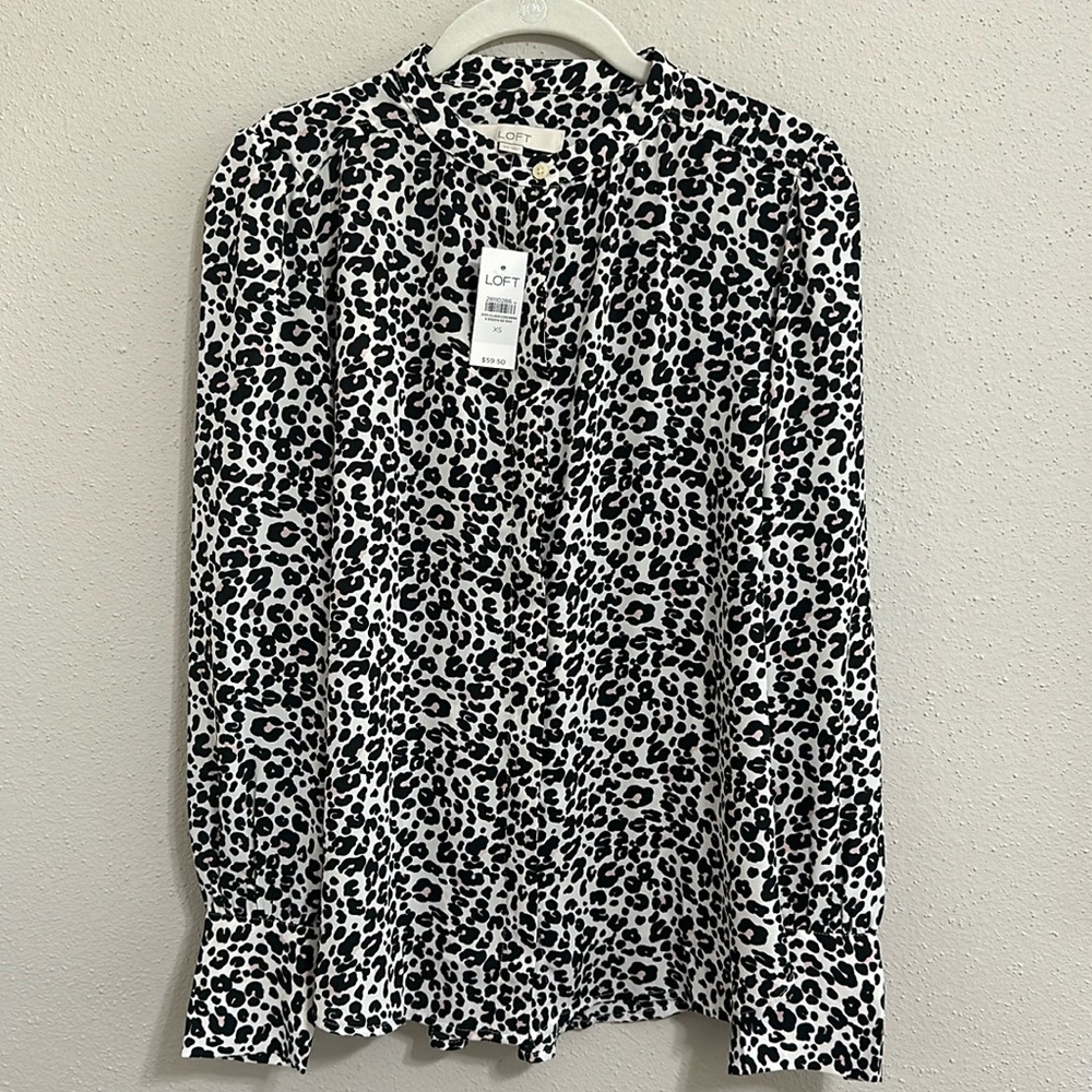 LOFT Leopard Print Long Sleeve Blouse Size Xs